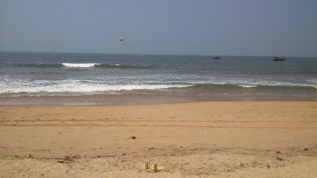 Guitar Home Stays Candolim Exterior foto